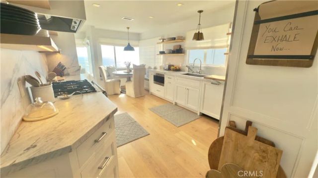 7 Camel Point Drive, Laguna Beach, CA 92651