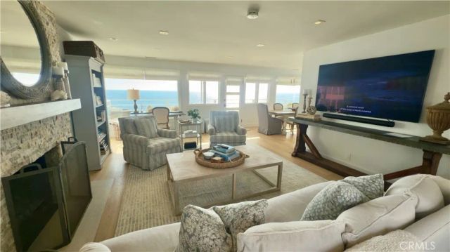 7 Camel Point Drive, Laguna Beach, CA 92651
