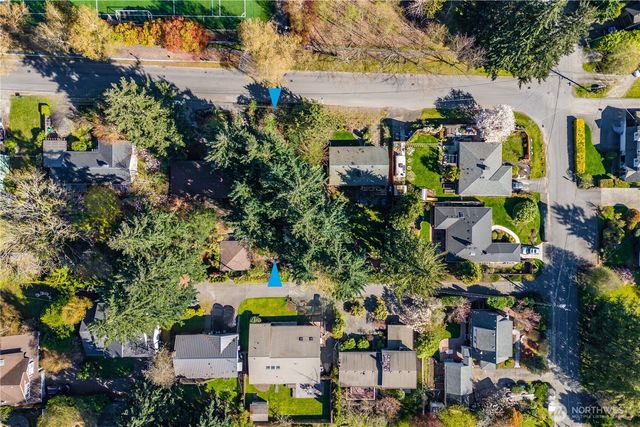 1 XX NE 135th Street, Seattle, WA 98125