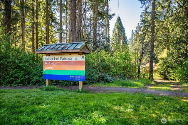 1 XX NE 135th Street, Seattle, WA 98125