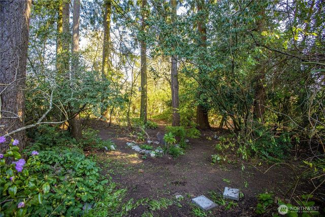 1 XX NE 135th Street, Seattle, WA 98125