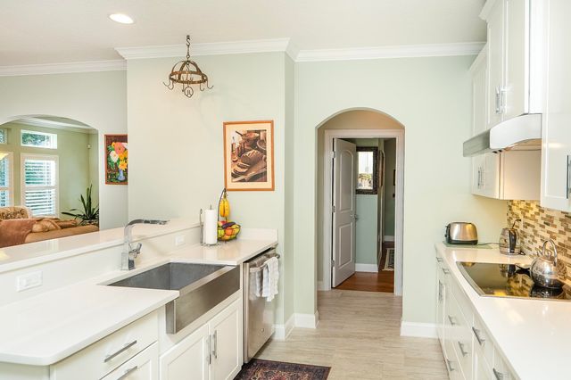 264 Seloy Dr, St Augustine, FL 32084