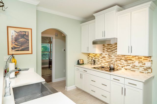 264 Seloy Dr, St Augustine, FL 32084