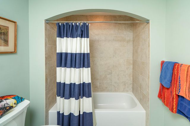 264 Seloy Dr, St Augustine, FL 32084