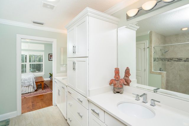 264 Seloy Dr, St Augustine, FL 32084