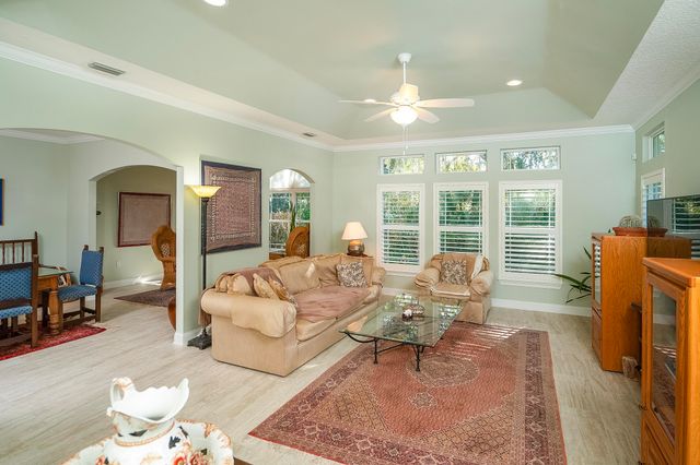 264 Seloy Dr, St Augustine, FL 32084