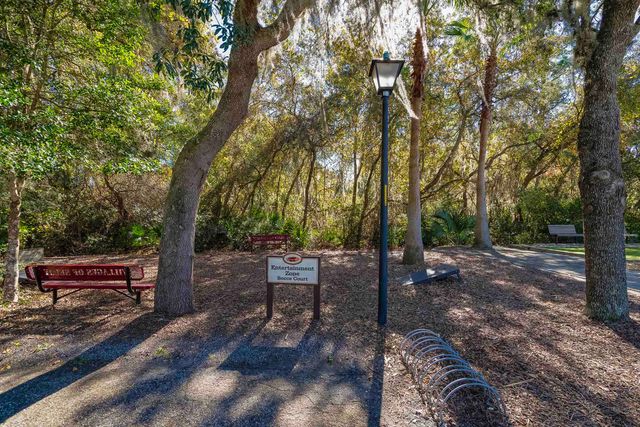 264 Seloy Dr, St Augustine, FL 32084