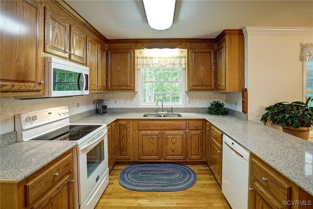 4329 Stebbins St, Chester, VA 23831
