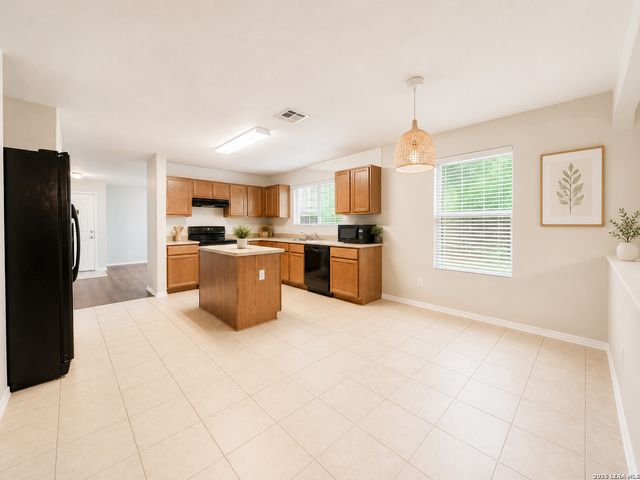 7634 Presidio Ledge, Boerne, TX 78015