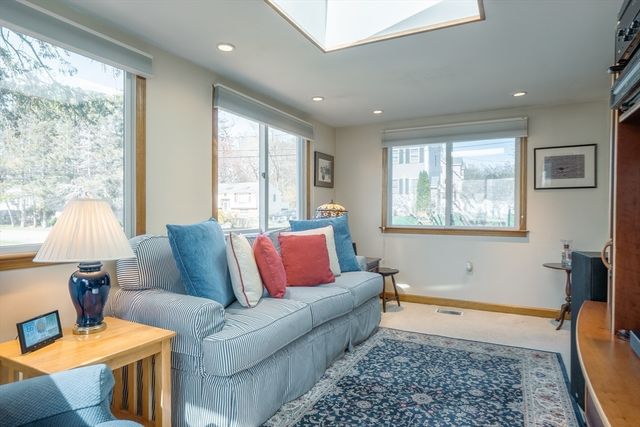 6 North Street, Wilmington, MA 01887