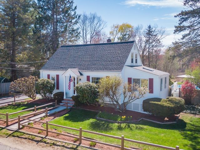 6 North Street, Wilmington, MA 01887