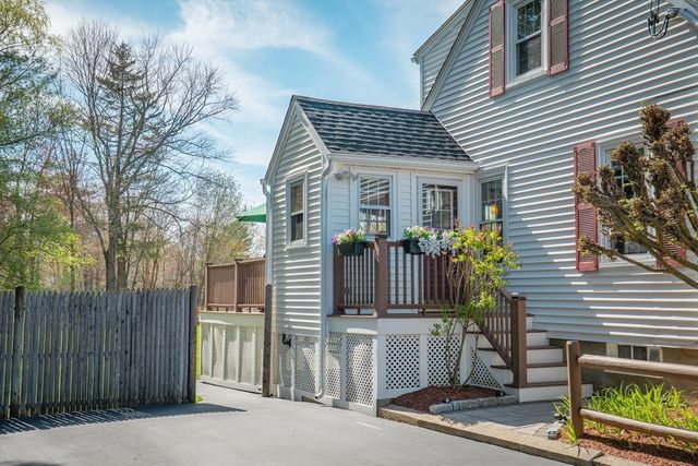 6 North Street, Wilmington, MA 01887