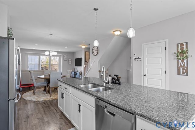 11925 Rubystone Dr, Chester, VA 23831