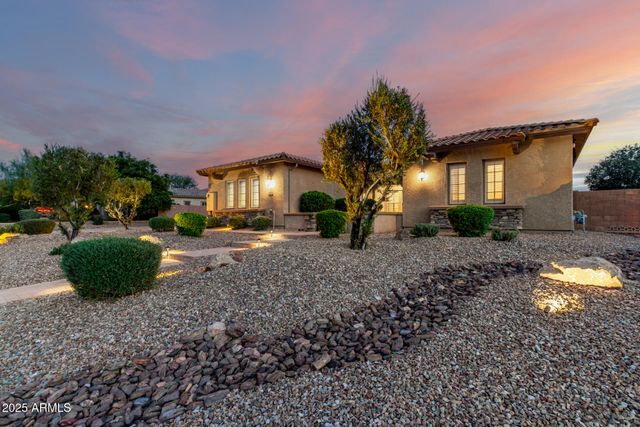 8733 W VILLA LINDO Drive, Peoria, AZ 85383