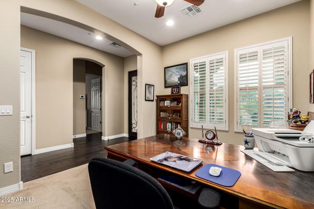 8733 W VILLA LINDO Drive, Peoria, AZ 85383