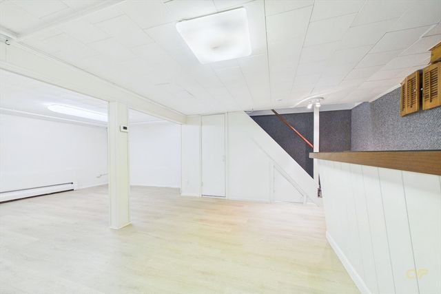 206 Lafayette St, Fall River, MA 02723