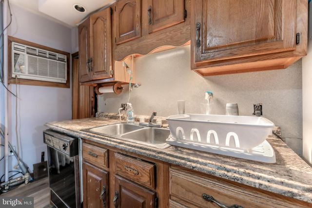 221 E BERTSCH ST, Lansford, PA 18232