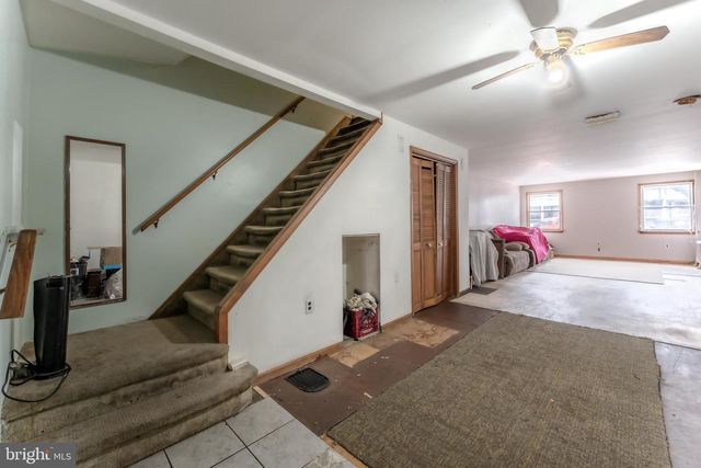 221 E BERTSCH ST, Lansford, PA 18232