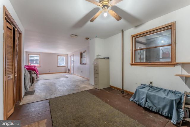 221 E BERTSCH ST, Lansford, PA 18232