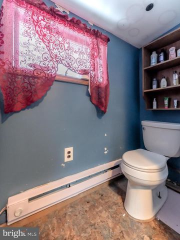 221 E BERTSCH ST, Lansford, PA 18232