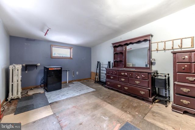 221 E BERTSCH ST, Lansford, PA 18232