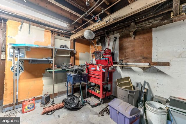 221 E BERTSCH ST, Lansford, PA 18232