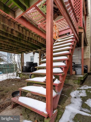 221 E BERTSCH ST, Lansford, PA 18232