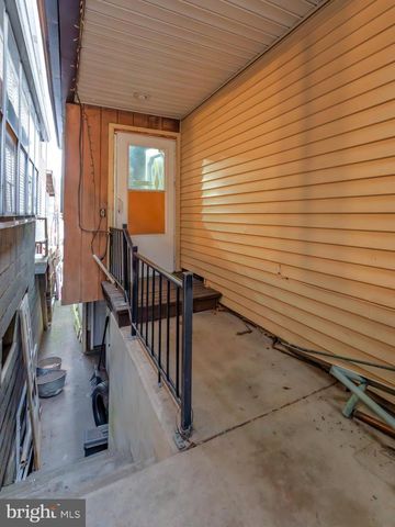 221 E BERTSCH ST, Lansford, PA 18232