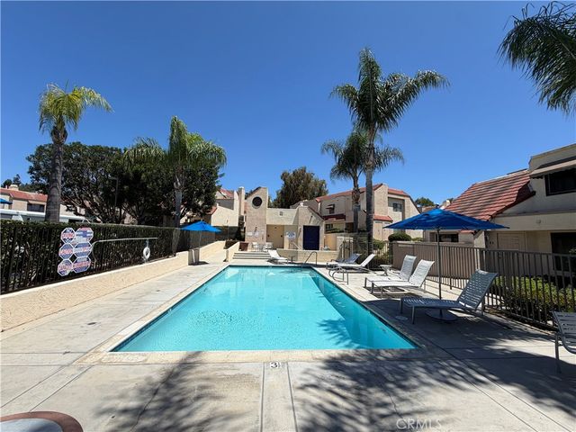 65 Largo, Laguna Niguel, CA 92677