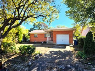 1708 Walmsley Avenue, Dallas, TX 75208