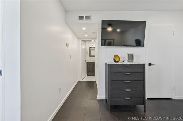 1502 S Boulder Avenue 11C, Tulsa, OK 74119