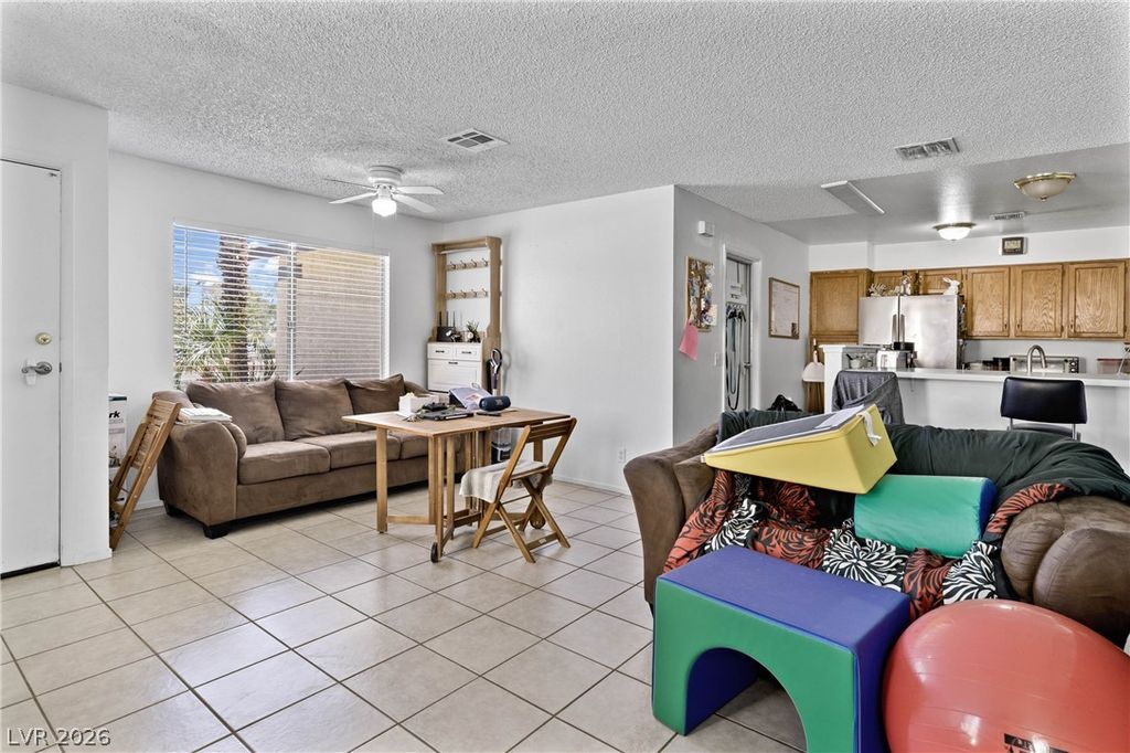 2412 Cherrywood Street, Las Vegas, NV 89108 — photo 5