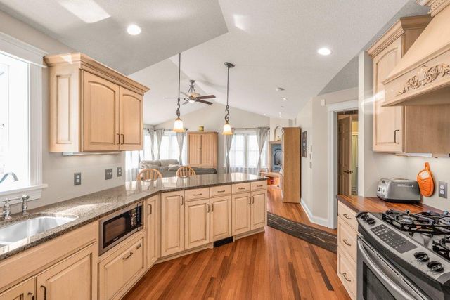 3836 Togo Road, Spring Park, MN 55384