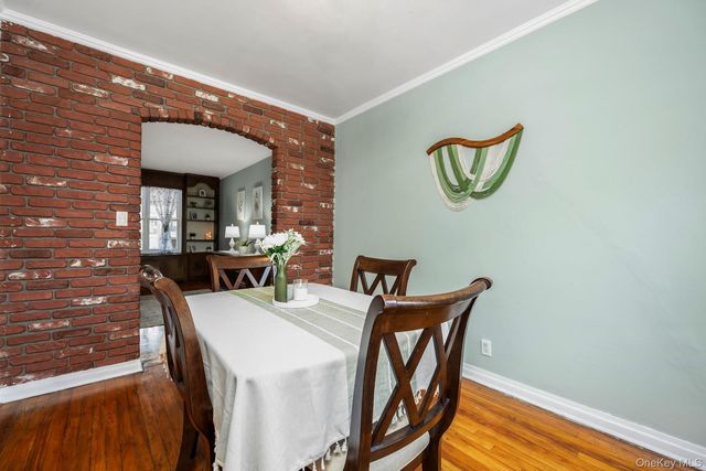 58-40 80th Street, Middle Village, NY 11379