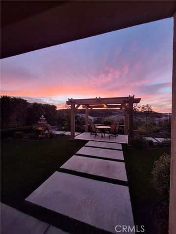 239 White Bark, Simi Valley, CA 93065