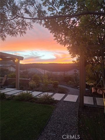 239 White Bark, Simi Valley, CA 93065