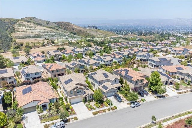239 White Bark, Simi Valley, CA 93065