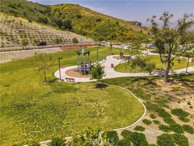 239 White Bark, Simi Valley, CA 93065