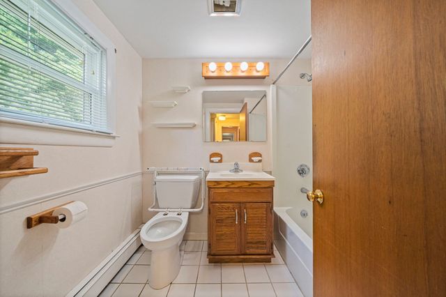 508 Center St, Pembroke, MA 02359