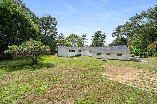 508 Center St, Pembroke, MA 02359