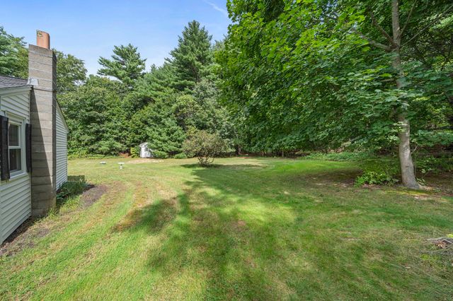 508 Center St, Pembroke, MA 02359