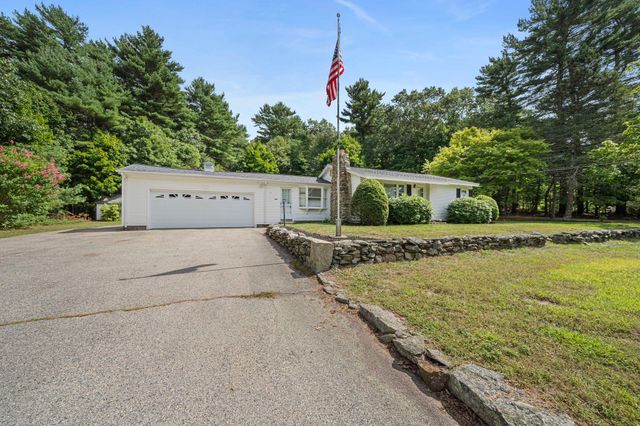 508 Center St, Pembroke, MA 02359
