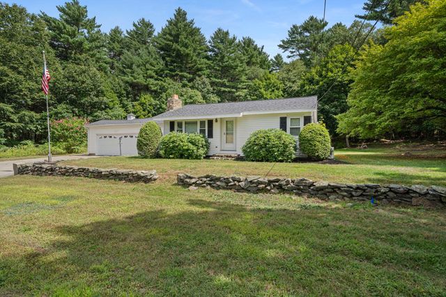 508 Center St, Pembroke, MA 02359