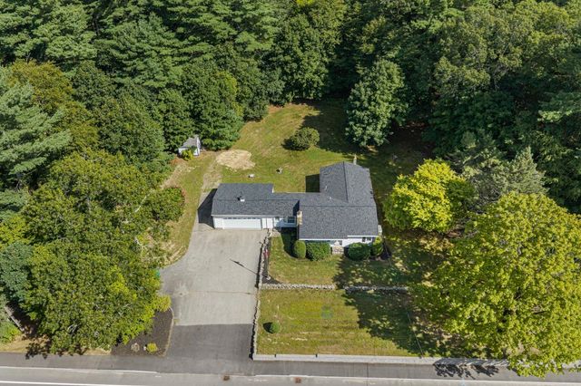 508 Center St, Pembroke, MA 02359