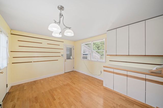 508 Center St, Pembroke, MA 02359