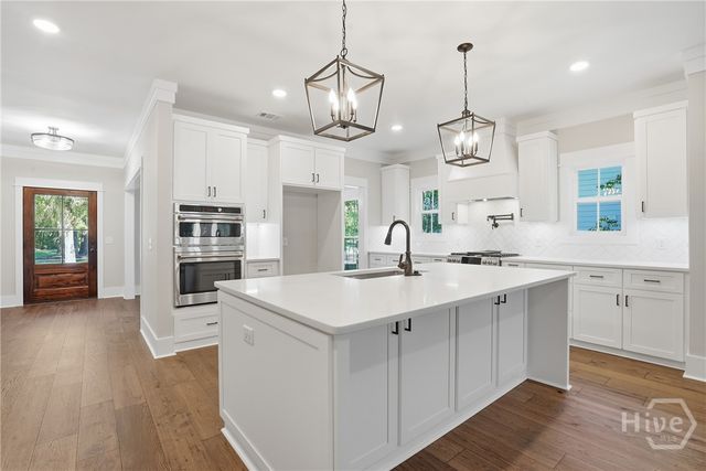 373 Ridgewood Park Drive S, Richmond Hill, GA 31324