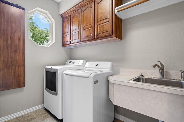 3451 Serendipity Hills Trail, Corinth, TX 76210
