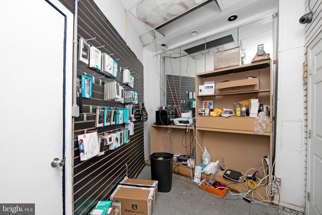 1574 MOUNT EPHRAIM AVE, Camden, NJ 08104