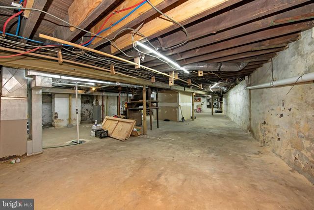 1574 MOUNT EPHRAIM AVE, Camden, NJ 08104