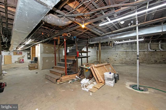 1574 MOUNT EPHRAIM AVE, Camden, NJ 08104